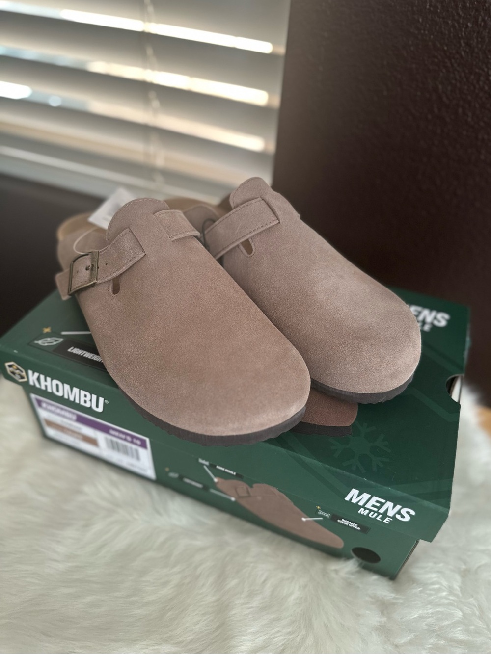 New•Khombu Damian Men's Taupe Suede Slip-On Mule with Buckle Comfort Shoes. S10.